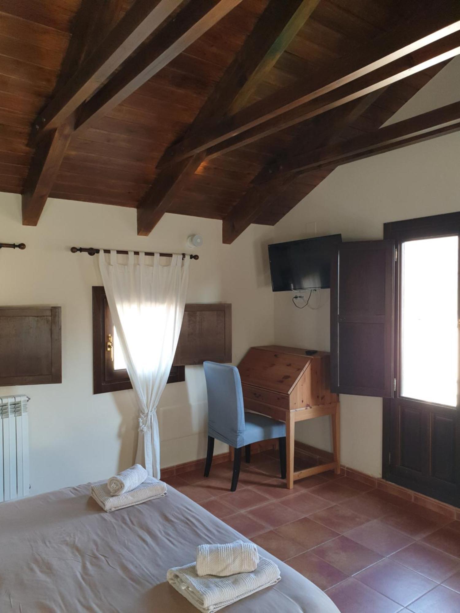 Hotel Cabraberry à Cabra de Mora Extérieur photo