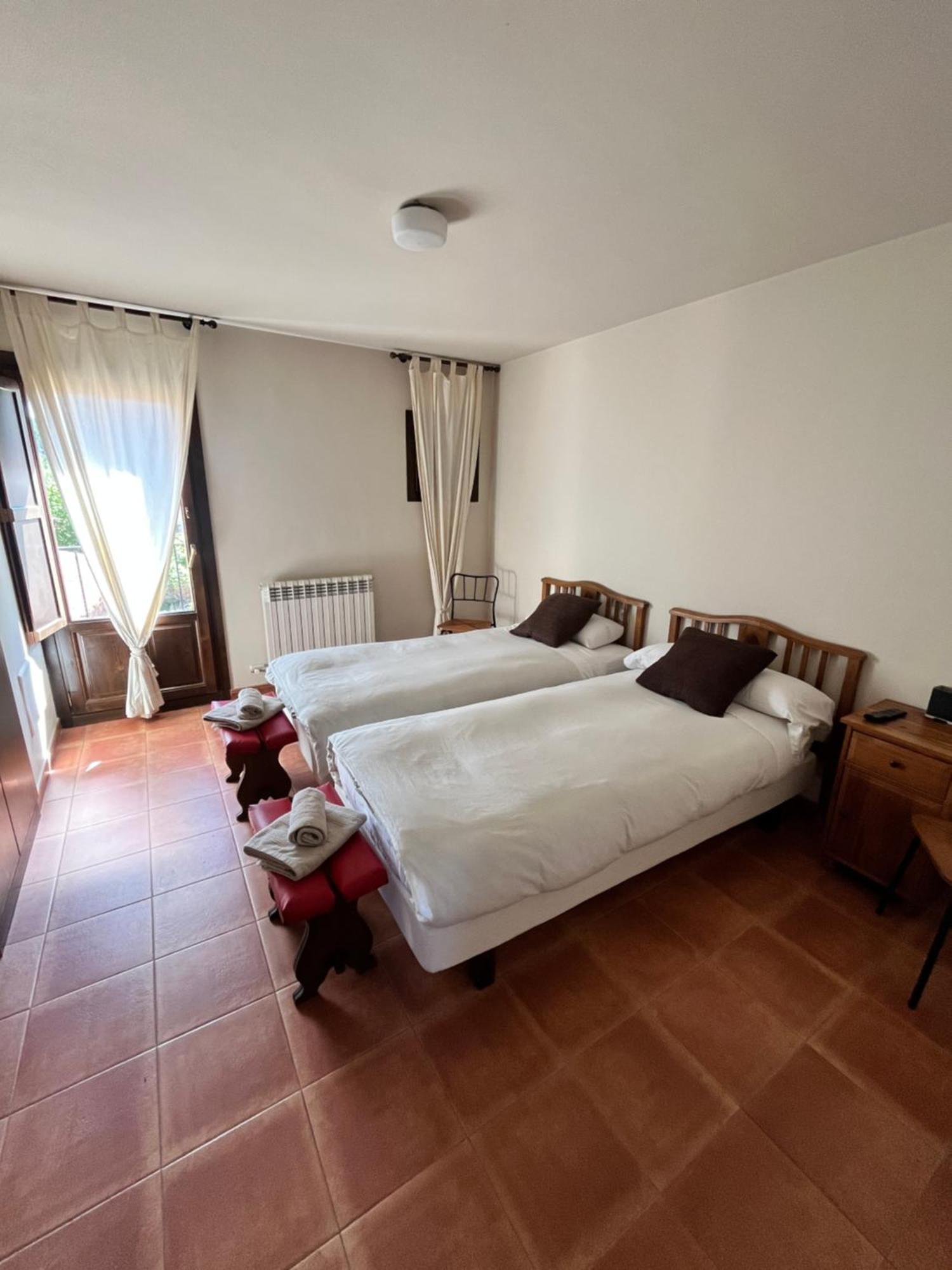 Hotel Cabraberry à Cabra de Mora Extérieur photo