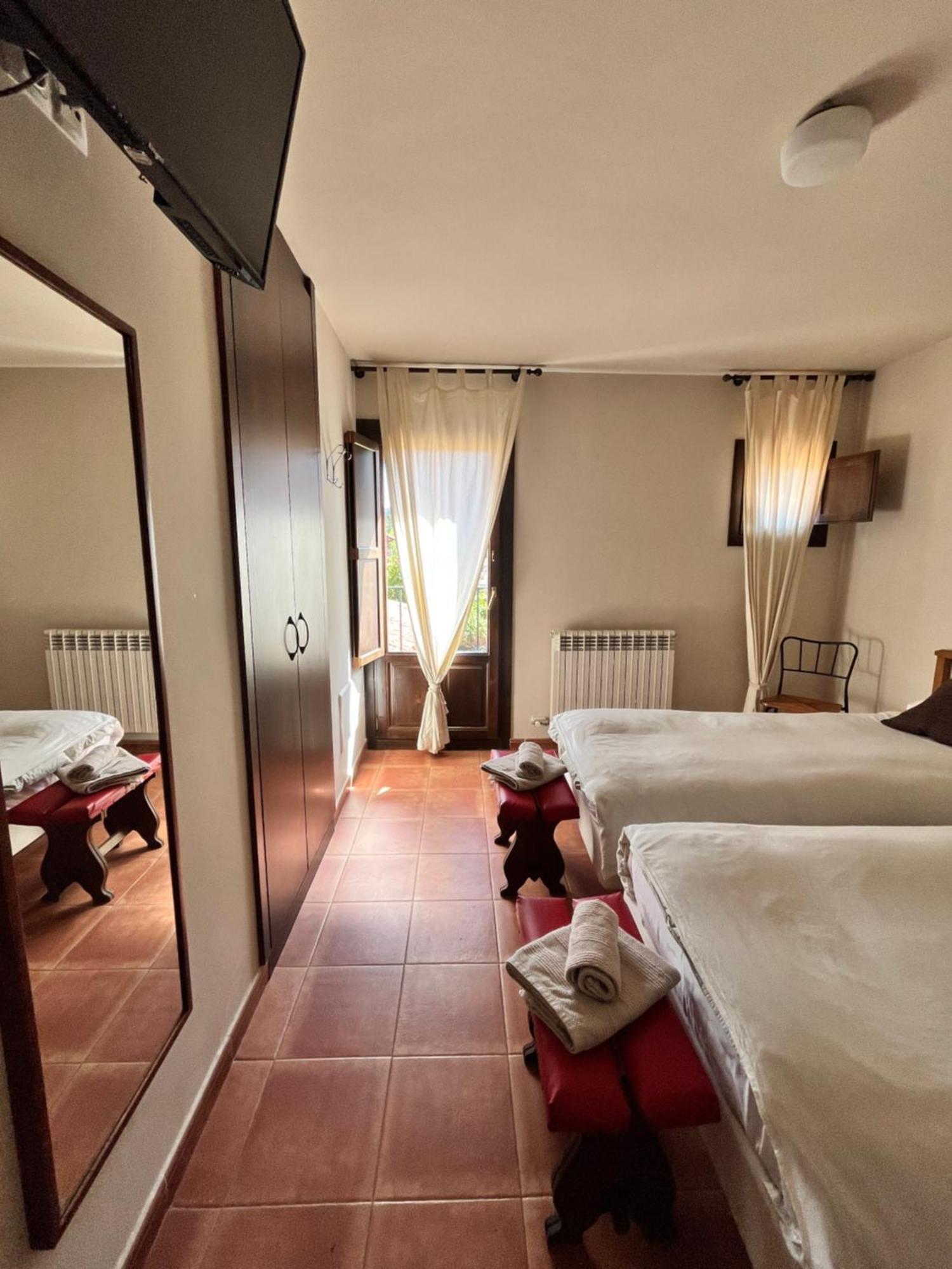Hotel Cabraberry à Cabra de Mora Extérieur photo